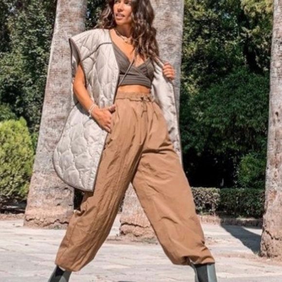 H&M Jackets & Coats Hm Oversized Quilted Sleeveless Vest Poshmark